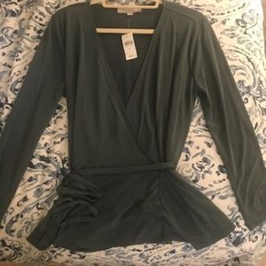 LOFT Green Wrap Long Sleeve Size M Top